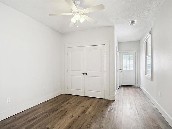 5th image of 3103 Saint Peter St