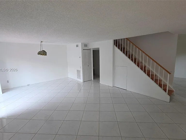 7124 SW 114th Pl #A — Photo 3