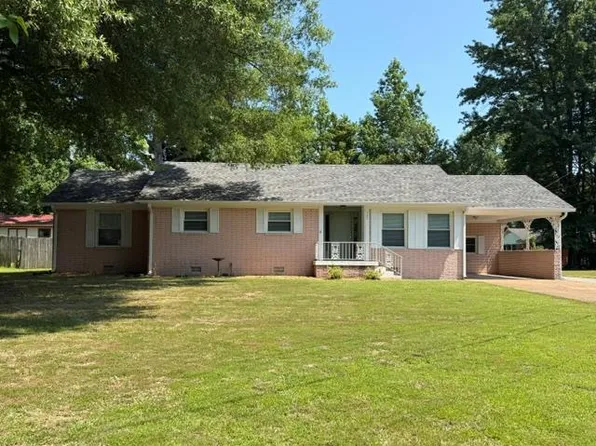504 Franklin Dr, Paris, TN 38242