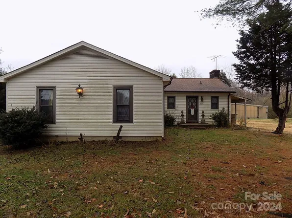 1806 Rhyne Rd, Dallas, NC 28034