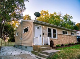 7029 W Thurston Ct, Milwaukee, WI 53218