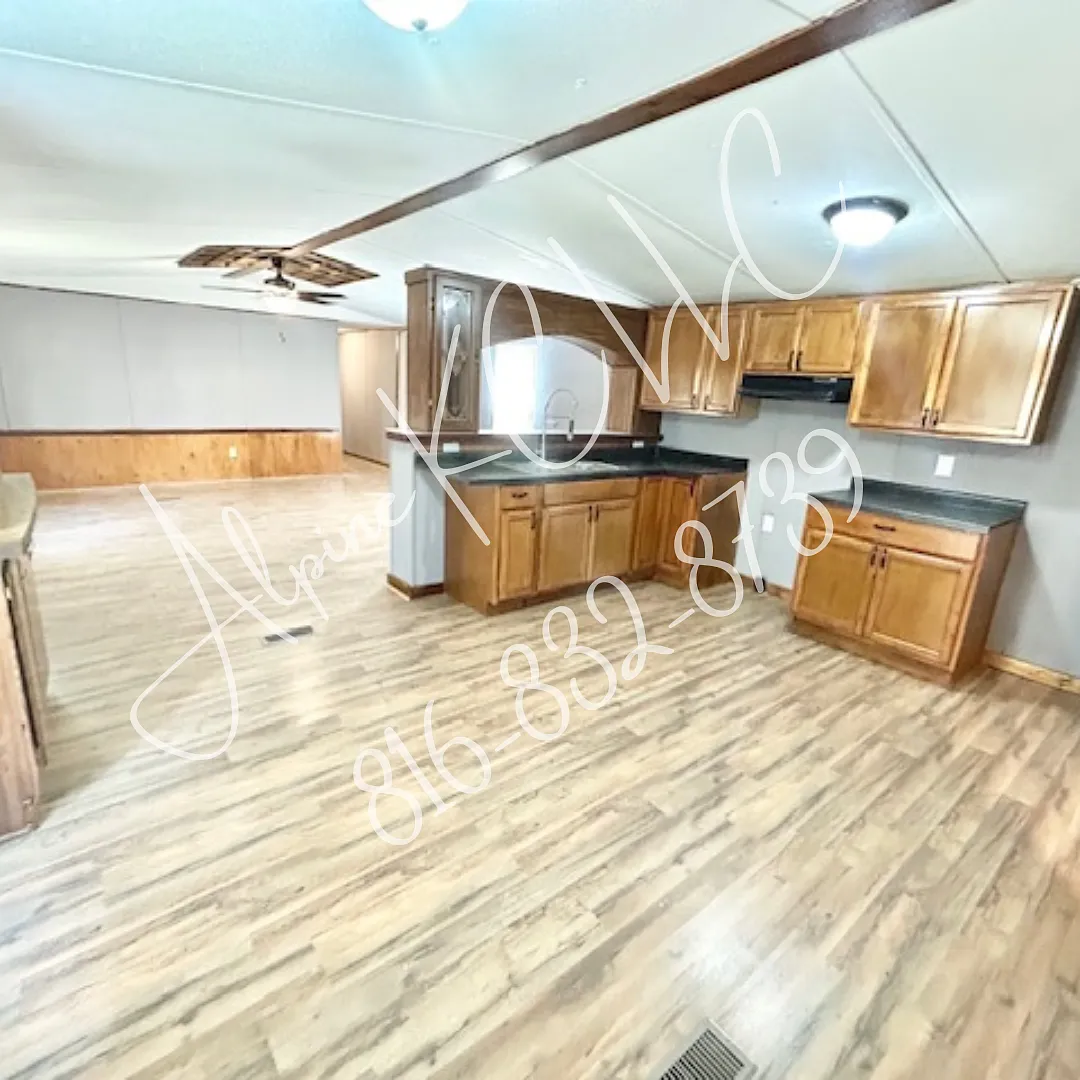 3 bed, 1100 sqft, $1,125 — Photo 1