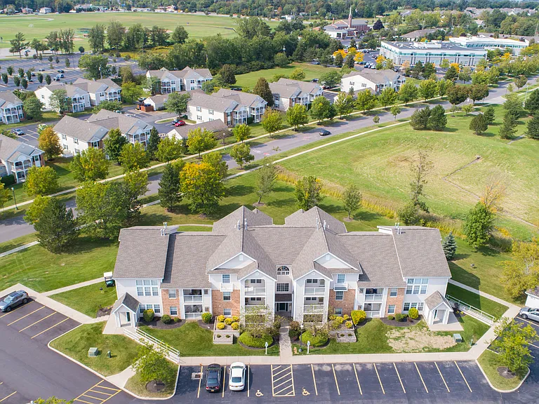 Windsong Place Apartments — Photo 150