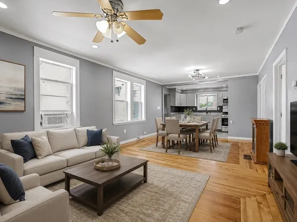 496 Tucker St, Fall River, MA 02721