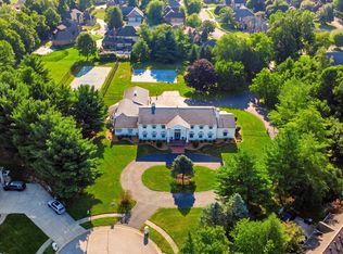 27 Forrests Edge Ct, Indianapolis, IN 46227