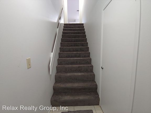 2nd image of 5318 Desoto Pl APT B