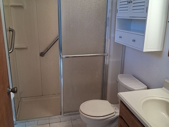 4th image of 1210 Sherman Ave #1