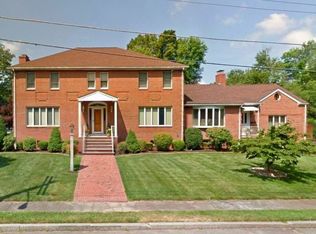 4 Briarcliff Rd, Brockton, MA 02301