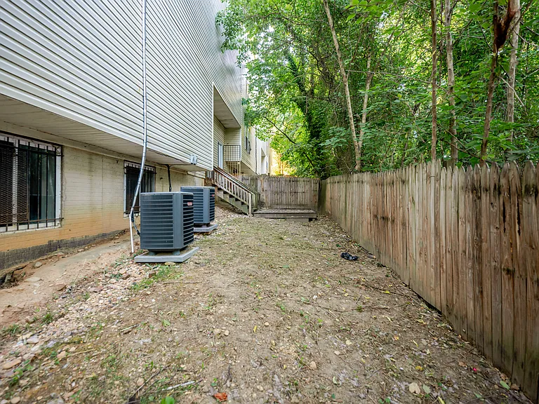 1405 Howard Rd SE #A — Photo 23