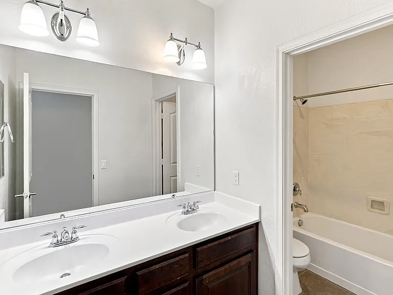 6509 Collingsworth St — Photo 13