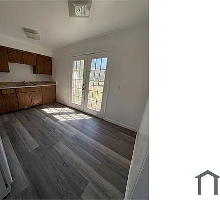 3 bed, 1012 sqft, $1,575 — Photo 3