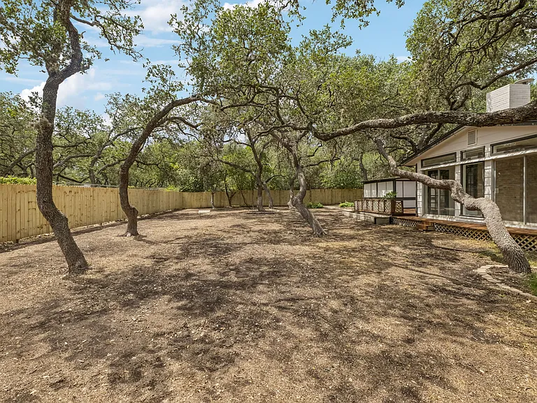 320 El Portal Dr — Photo 28