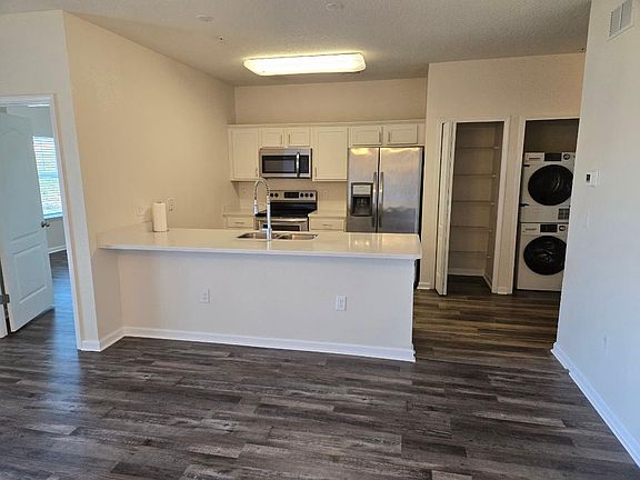 4th image of 4974 Key Lime Dr Unit 205