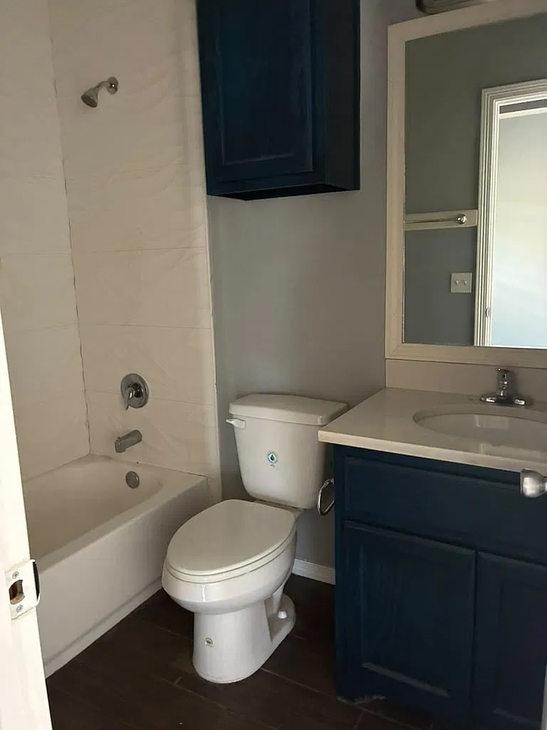2 bed, 950 sqft, $975 — Photo 2
