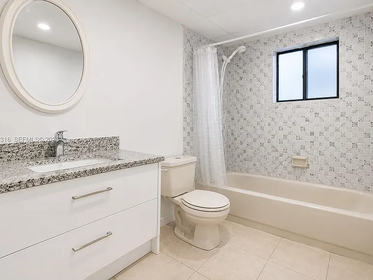 8700 SW 133rd Avenue Rd #312 — Photo 11