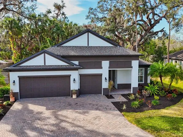 2110 Sylvan Lea Dr, Sarasota, FL 34240
