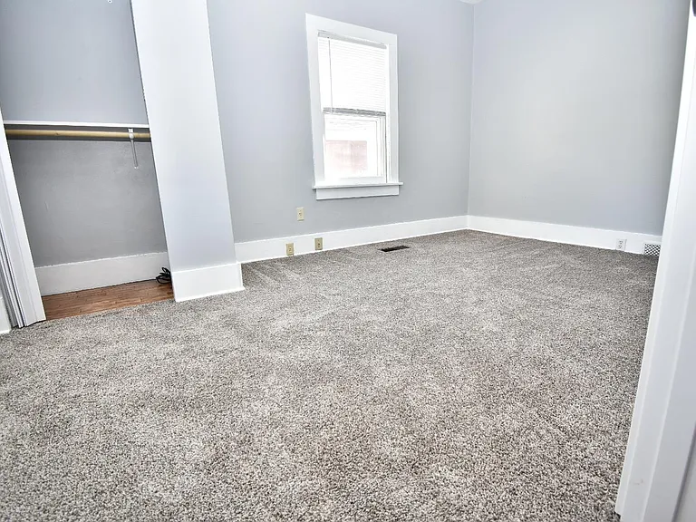 1426 Johnson St — Photo 2