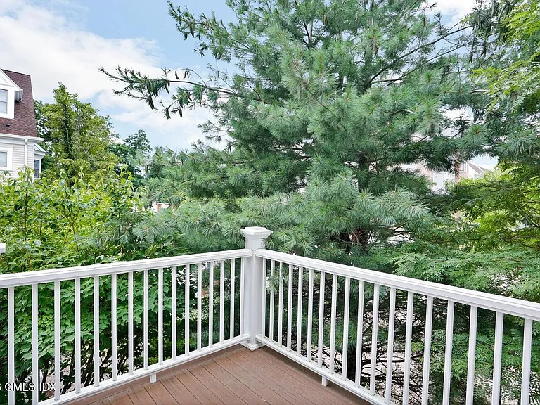 51 Forest Ave #26 — Photo 17