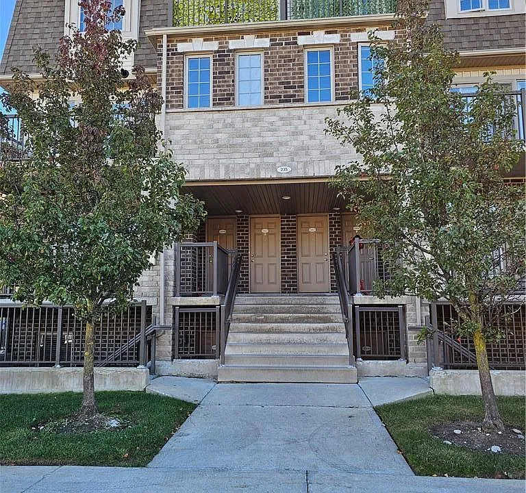235 Rachel Cres #C