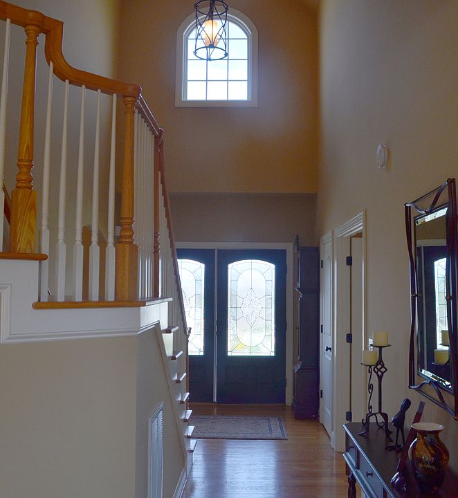 1st image of 701 Willard Dr