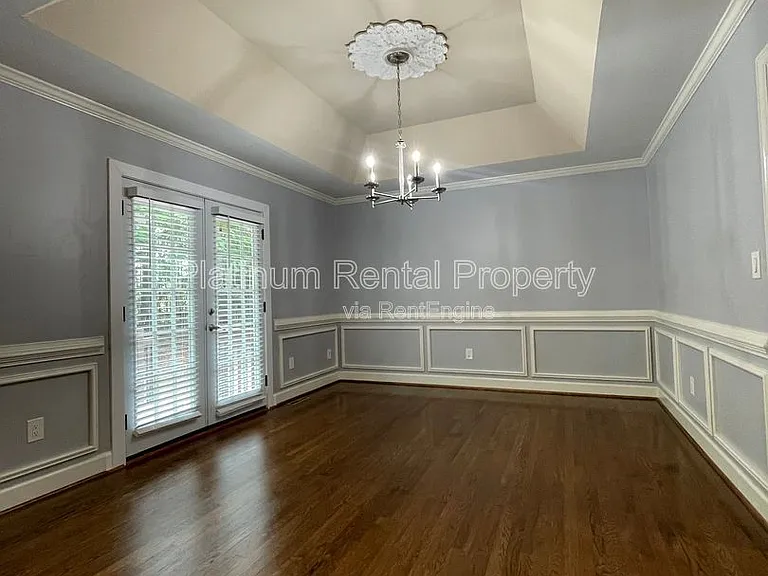 4204 N Mountain Rd NE — Photo 8
