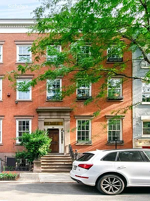 Rented by Sotheby's International Realty | media 21