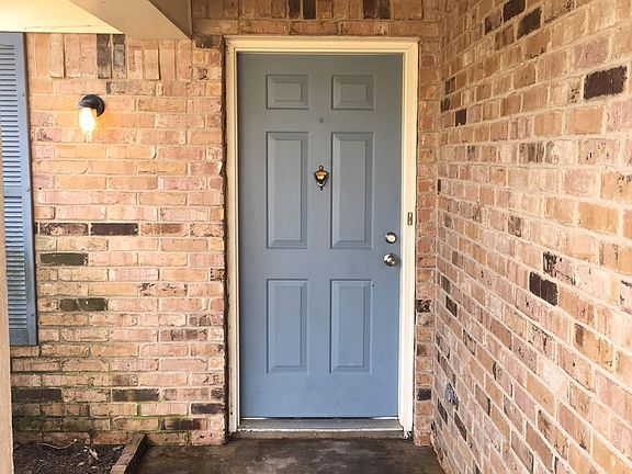 2nd image of 1807 Susan Dr