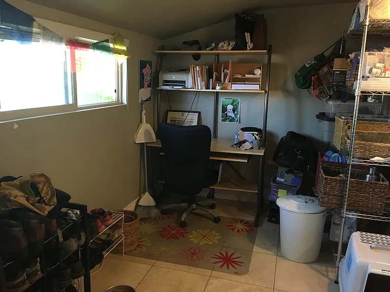 1382 S Green St — Photo 25