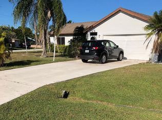 2001 SE Maywal Pl, Port Saint Lucie, FL 34952