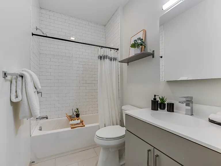 17 Vinton St #3 — Photo 9