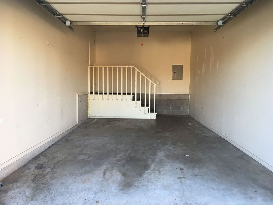 2nd image of 73 W 16th Pl #73A