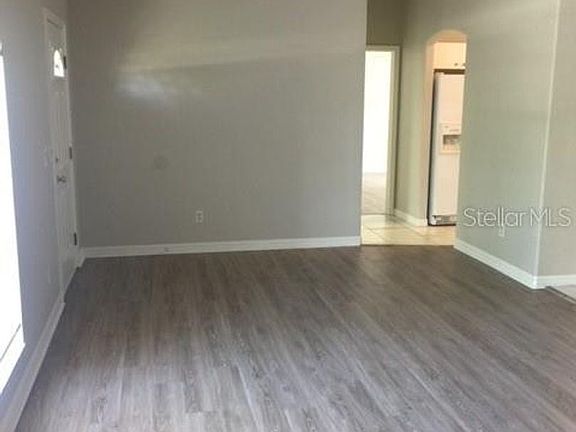 4th image of 3442 Everett Ter