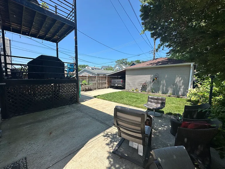 5110 W Byron St #1 — Photo 7