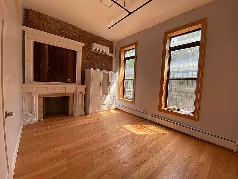 24 W 123rd St #1 — Photo 3