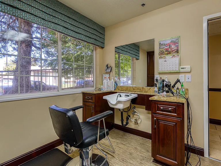 The Laurel at Millcreek (55+) — Photo 29