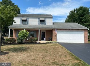 150 Meeting House Rd, Manchester, PA 17345