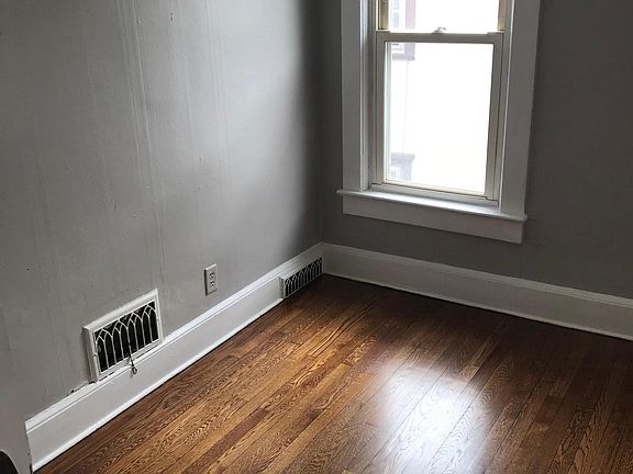 3rd image of 47 Park Ave #2