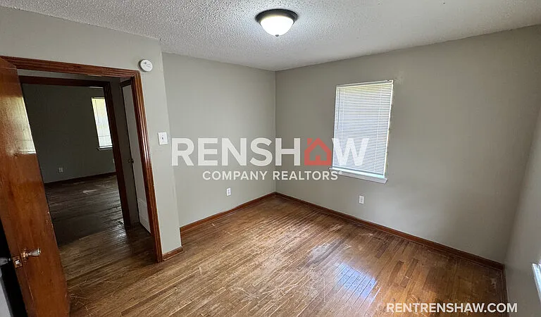91 Navy Dr — Photo 10