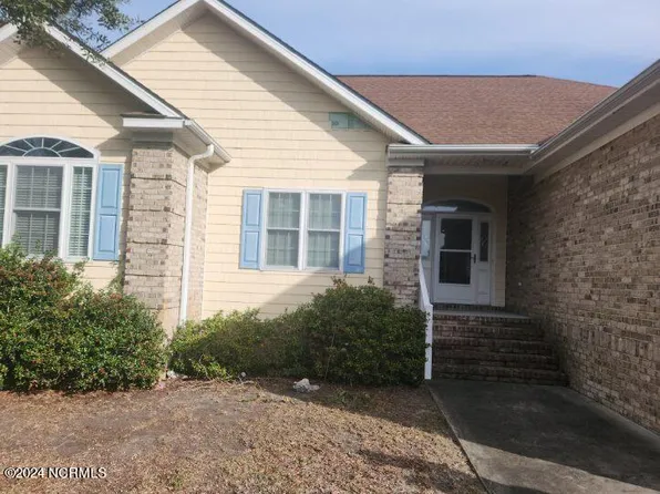 3012 Robert Ruark Drive SE, Southport, NC 28461