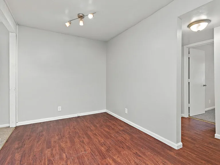 9400-9430 W 81st St — Photo 28