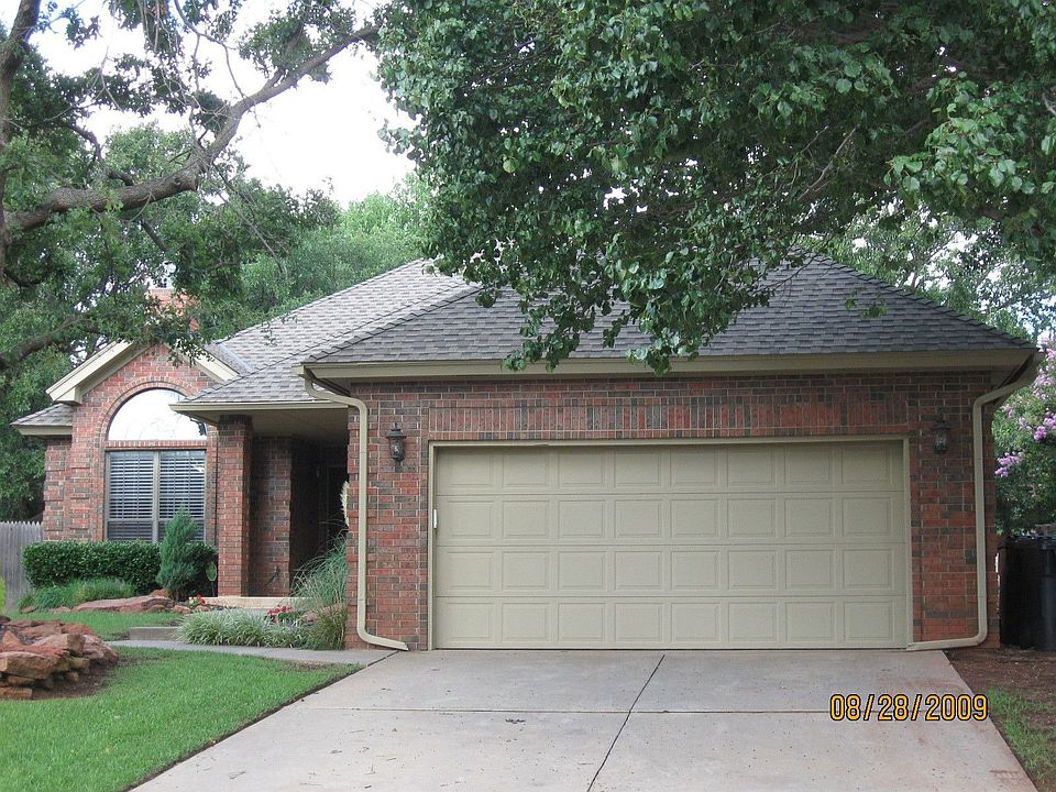 1st image of 13515 Fox Creek Dr