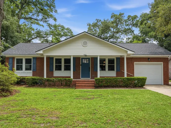 4709 Yardley Dr, North Charleston, SC 29405