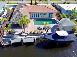 1651 SW 23rd Ave, Fort Lauderdale, FL 33312