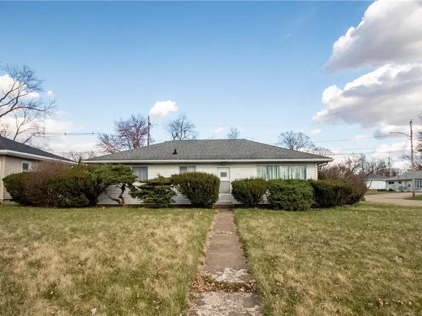 1315 N Vermilion St, Danville, IL 61832