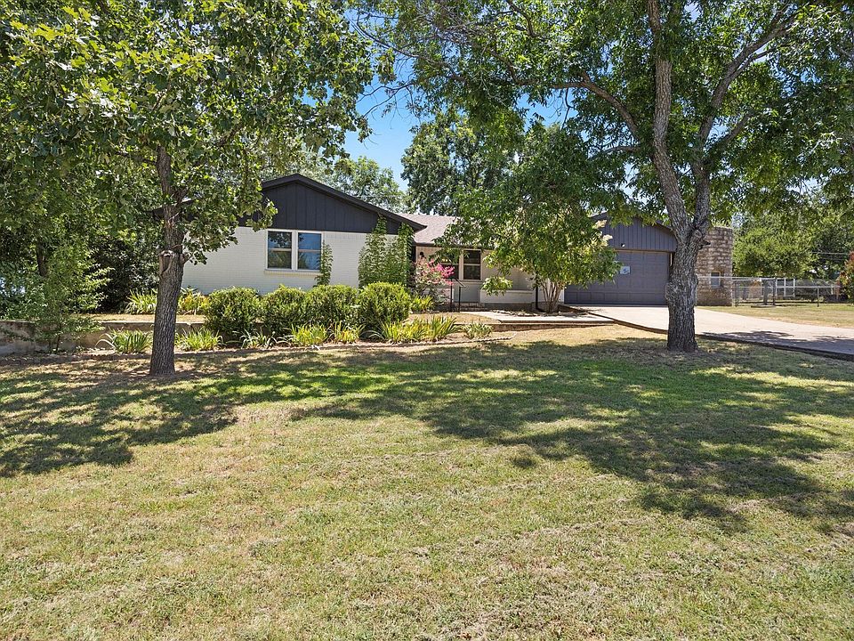1st image of 1107 Walters Dr