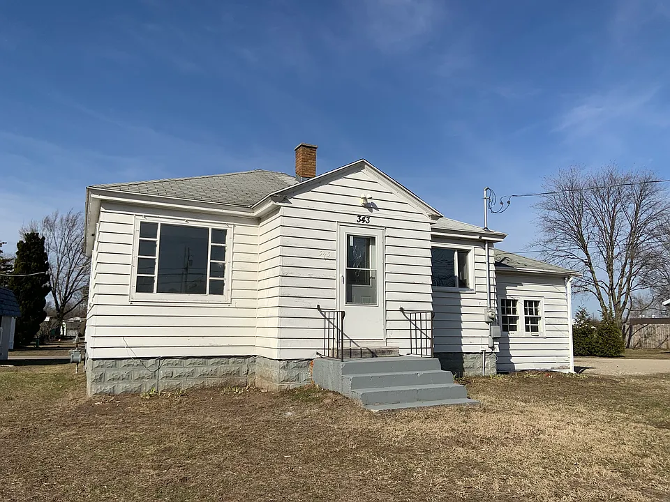 333 E Lakewood Blvd #SFH343