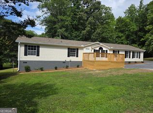 115 Sunrise Cv, Clarkesville, GA 30523