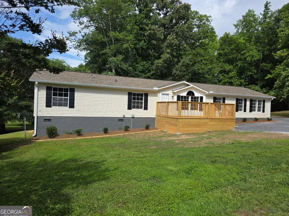 115 Sunrise Cv, Clarkesville, GA 30523