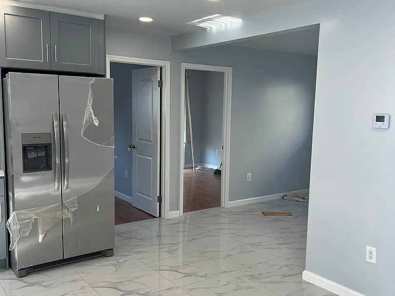 22 Amber St #1 — Photo 2