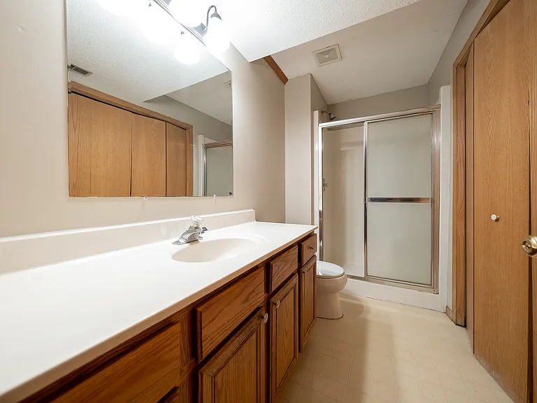 1380 Silver Lake Rd NW — Photo 28